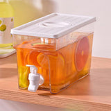 موزع عصير - أبيض