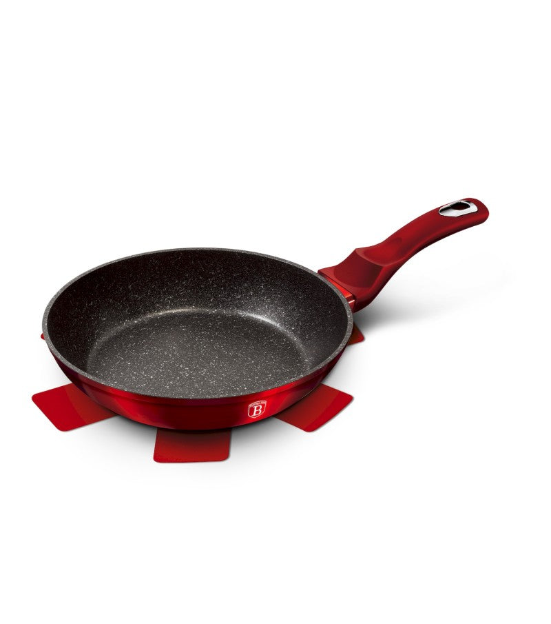 Frypan With Handle - Burgundy Color