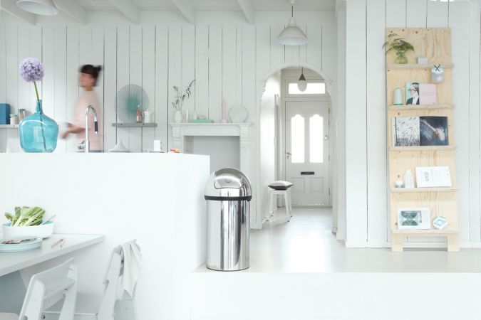 Push bin, SilverCapacity: 60 liter