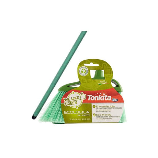 Ecologia Outdoor Broom - GreenAn outdoor broom made of recycled materials.