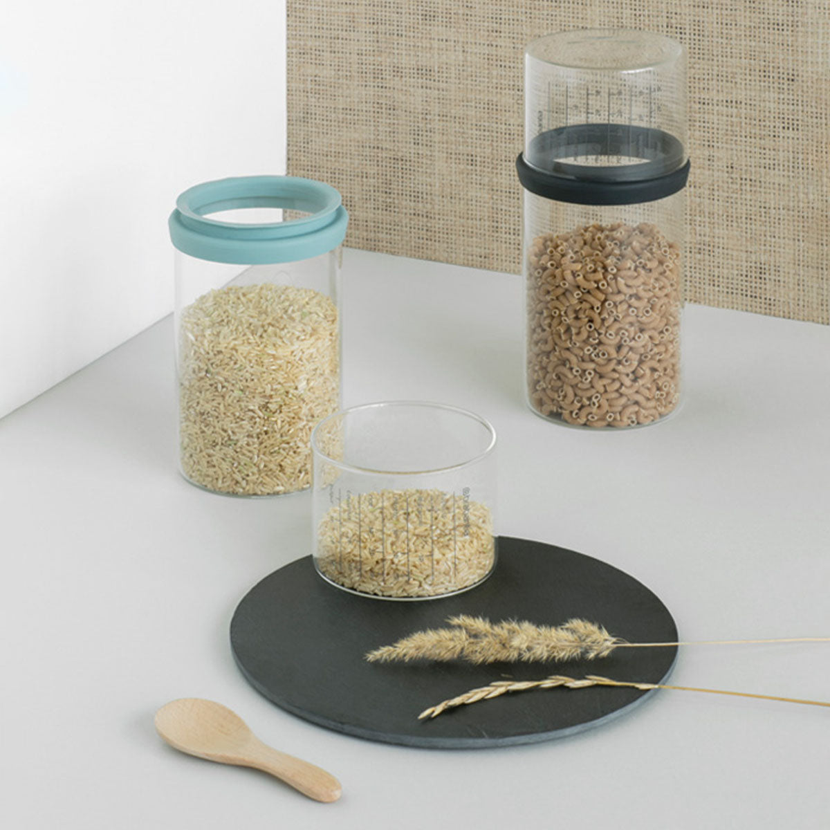 STORAGE JAR WITH MEASURING CUPDimensions:
 Capacity volume (ltr): 1 litres
 Diameter: 9.8 cm