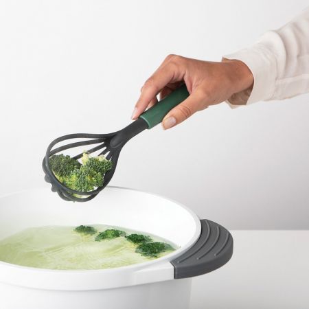 WHISK PLUS DRAINING SPOONDimensions:
 Height: 26.3 cm
 Length: 4.6 cm
 Width: 7.5 cm