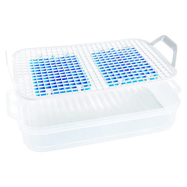Multi-use Maxi Ice Container Size: 43 x 27.5 x 10.5xm.