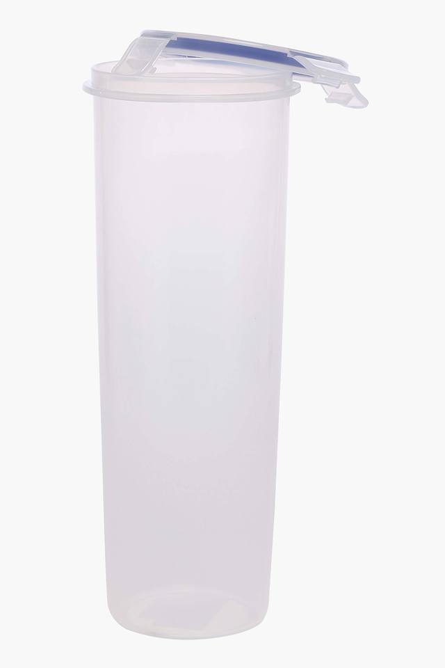 Plastic container