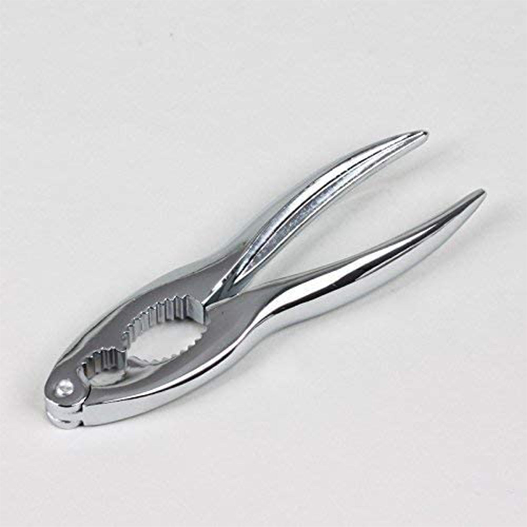 Nut cracker, Chrome