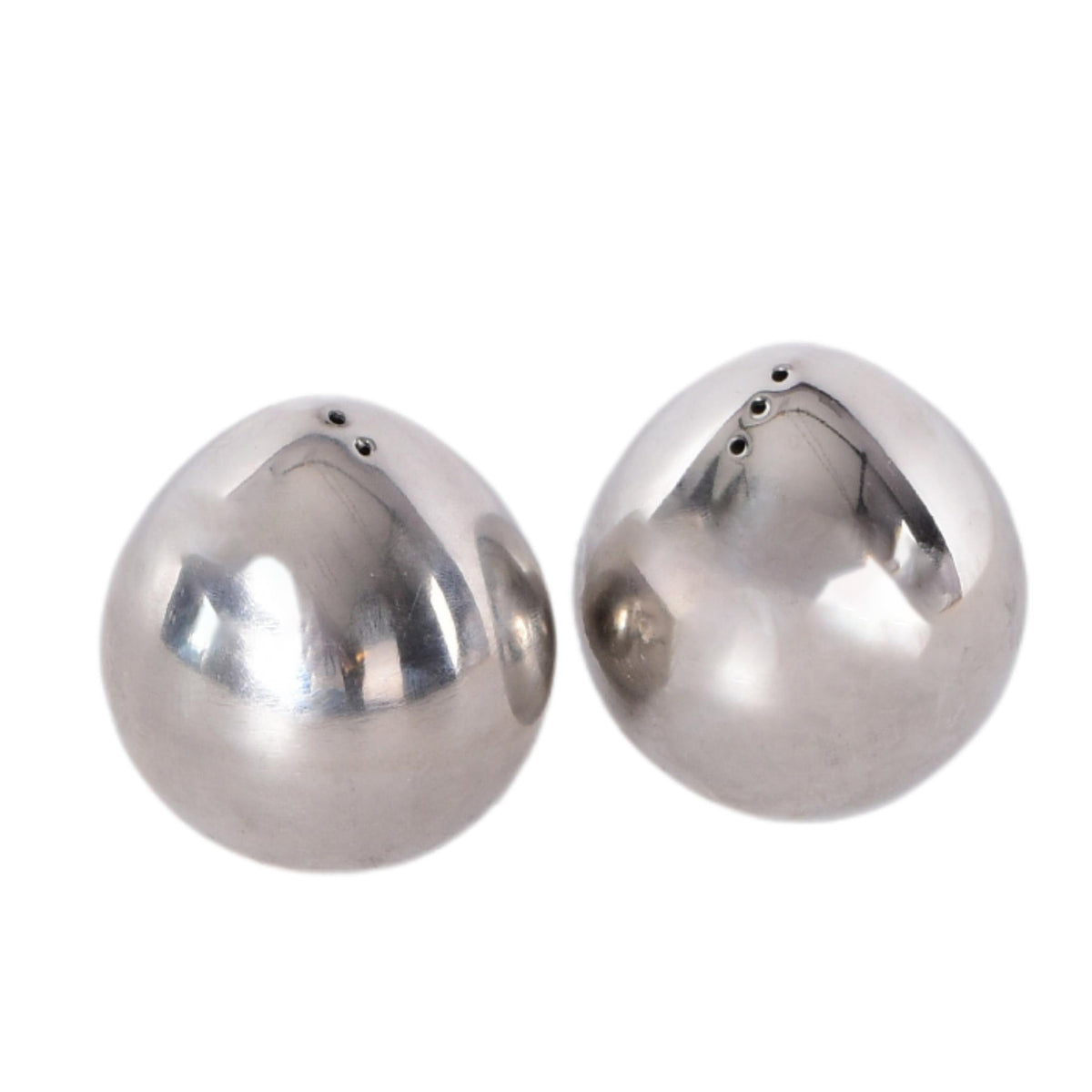 Salt & pepper dispensers