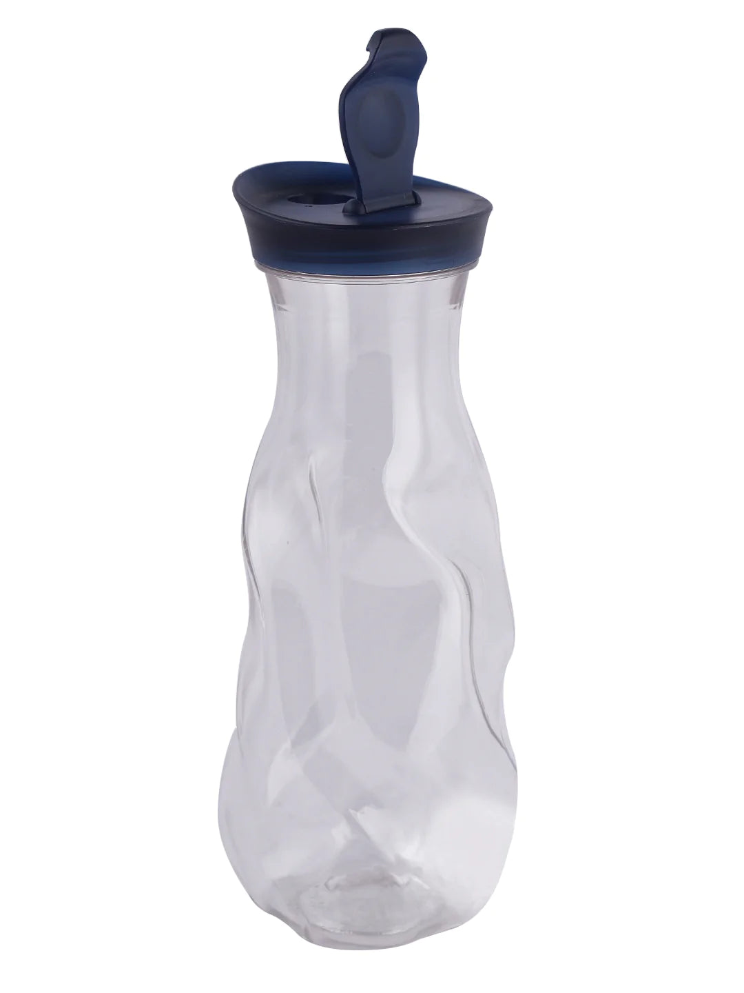 Water bottle with lid