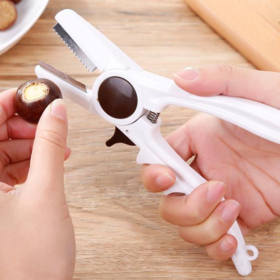 chestnut cutter