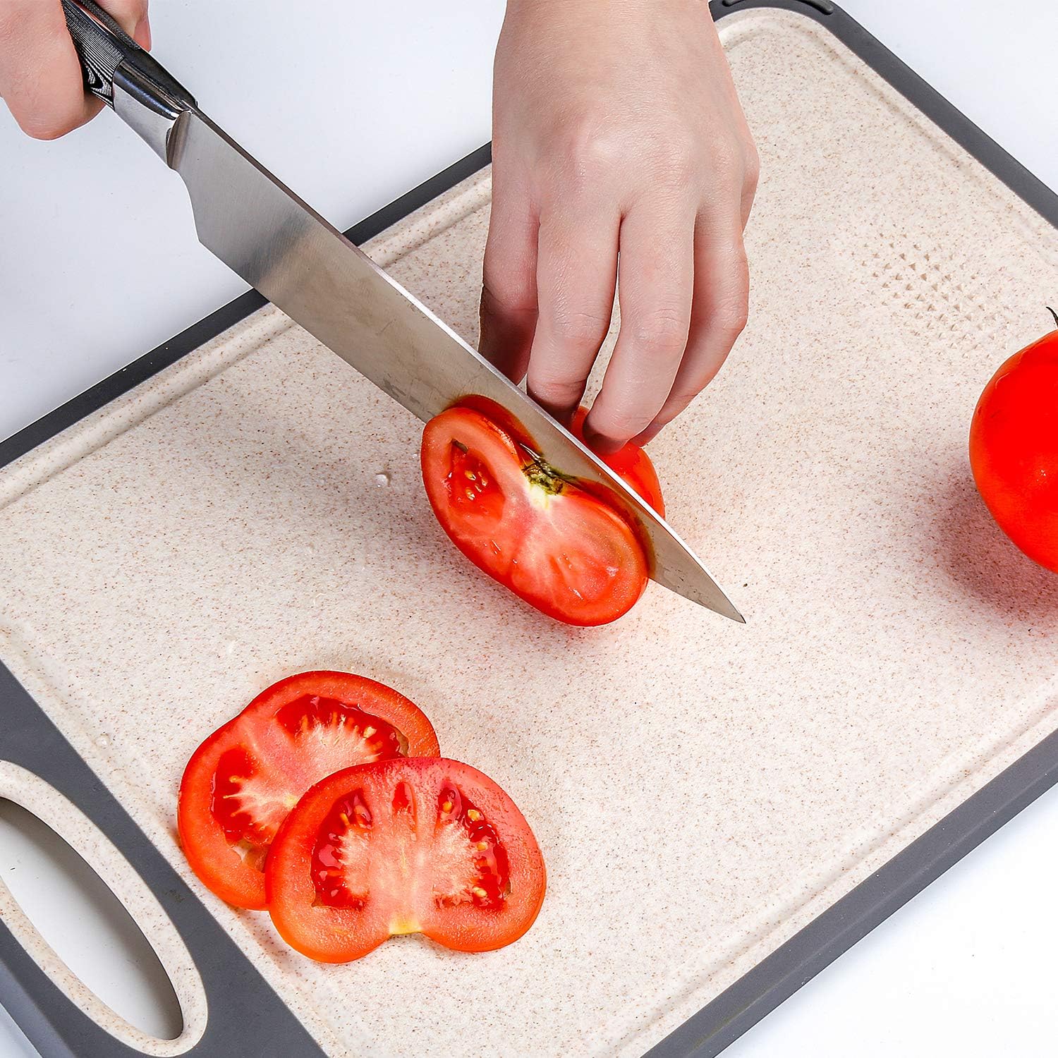 DOUBLE-SIDED CUTTING  BOARD