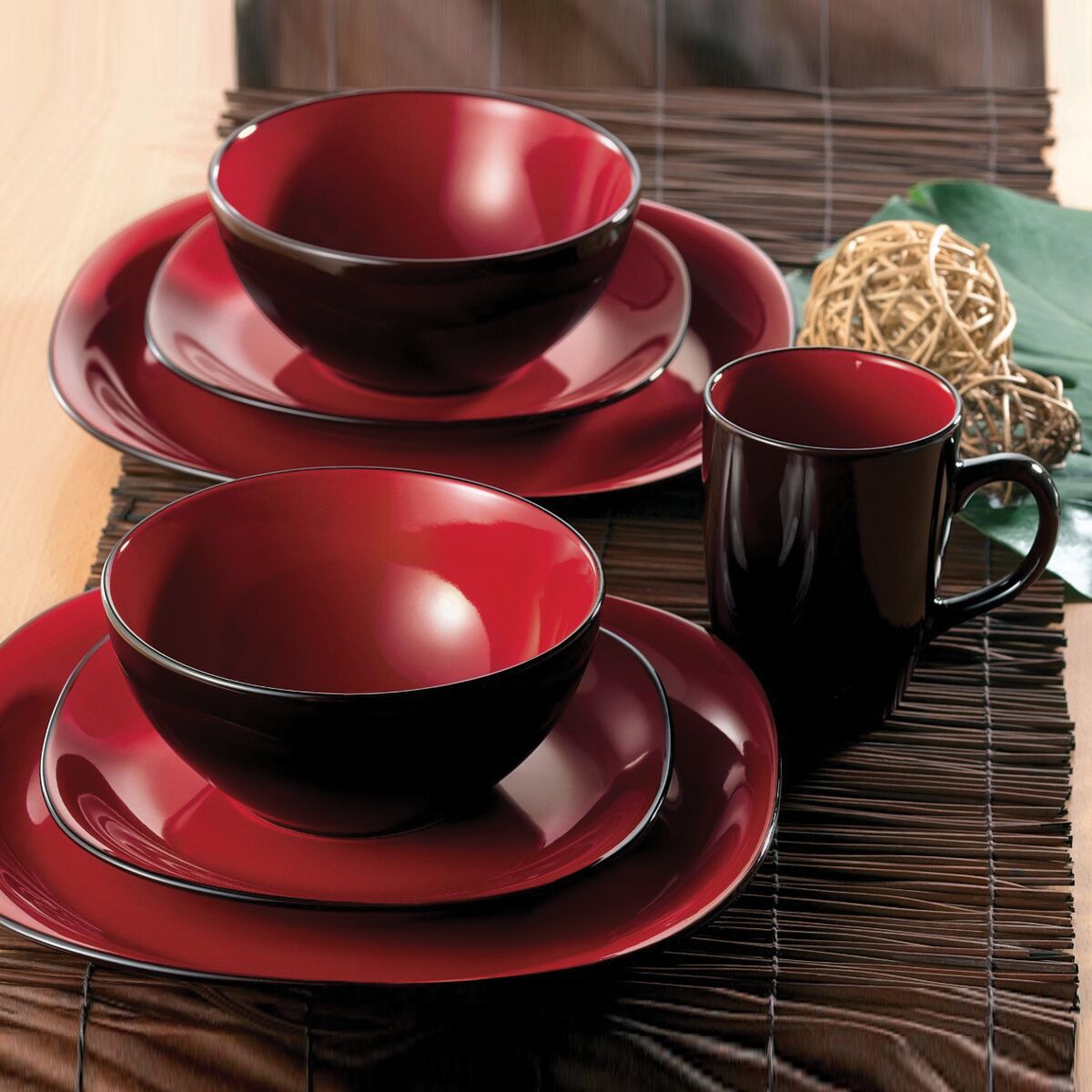 Dinnerware Set - Red