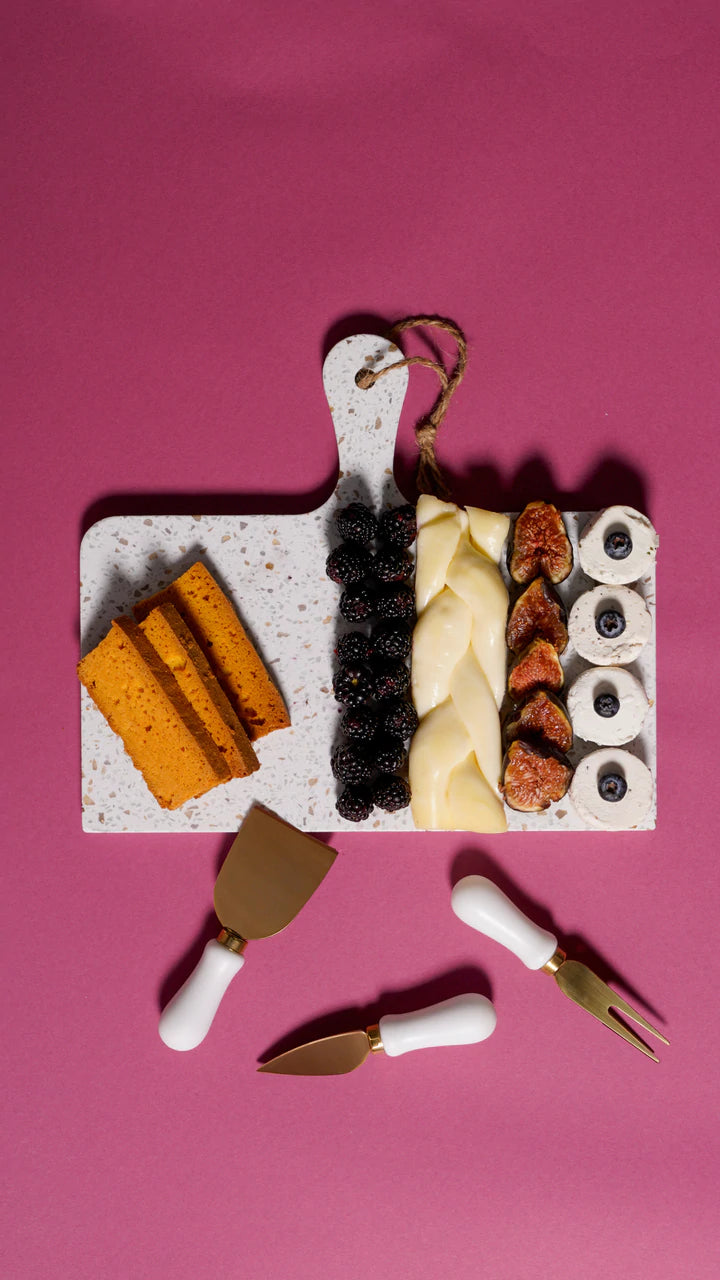 Cheese knife set