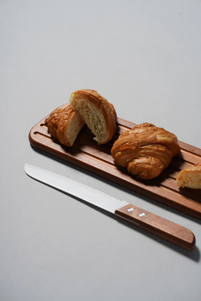 Bread knife W/ Wooden Cut board