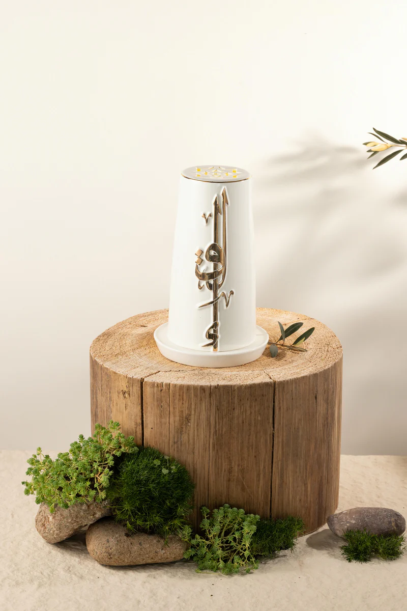 Medium Electronic Candle - Pearl White + Gold