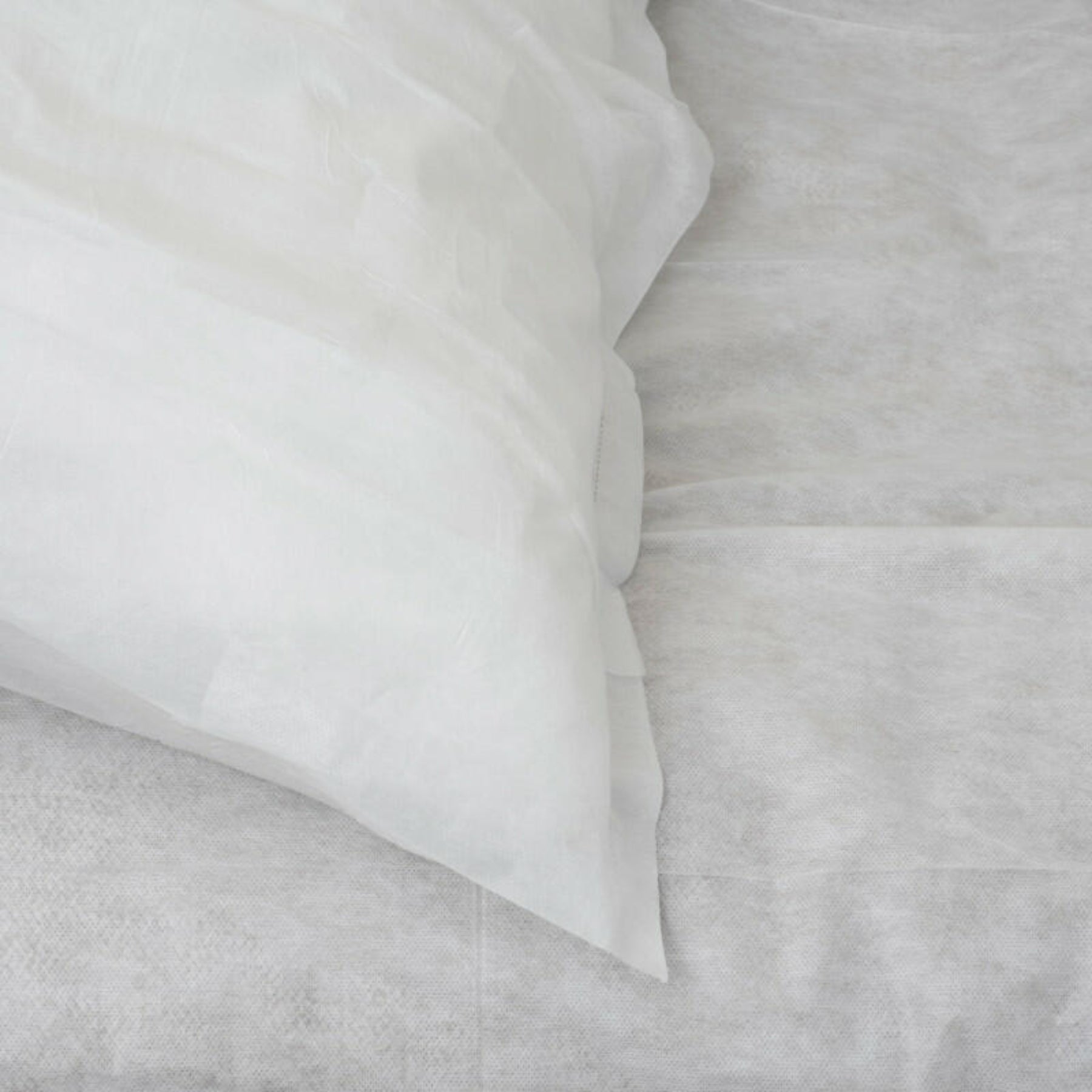 4pcs Disposable pillow cases - White