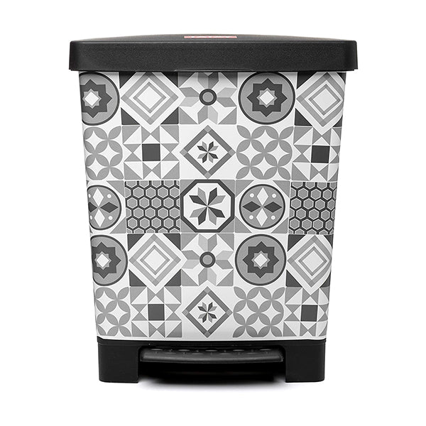 Pedal Dust Bin - White & Black