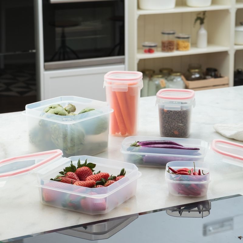 Food Container Clip Safe 1 L - Clear & Red